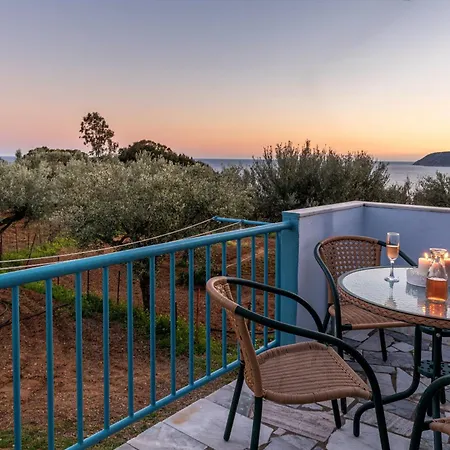 Secret Summer Retreats - Fully Equipped Getaways