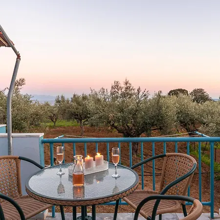 Secret Summer Retreats - Fully Equipped Getaways شقة *